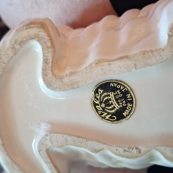 Wales Ceramic Scottie Dog Planter 7.5" long X 5" wide - Picture 5 of 5